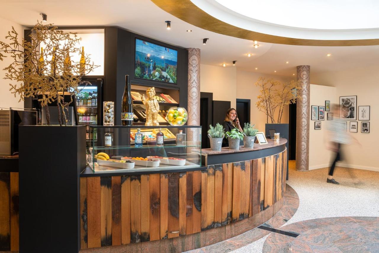 Parkhotel Landau ลันเดาอินแดร์ฟัลซ์ ภายนอก รูปภาพ